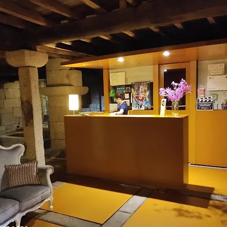 Torre Lombarda ホテル