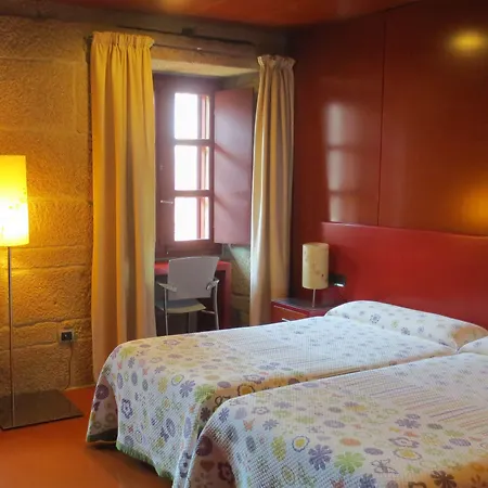 Hotel Torre Lombarda